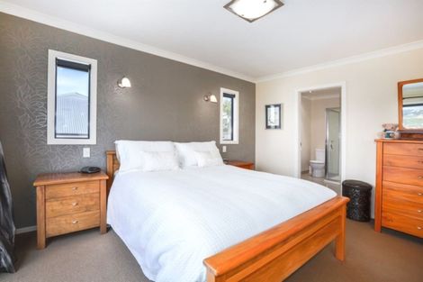 Photo of property in 85 Te Puia Drive, Aotea, Porirua, 5024