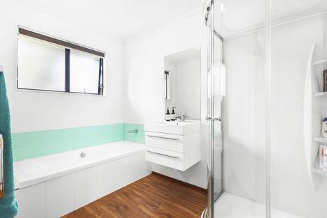 Photo of property in 16 Houhere Place, Pukete, Hamilton, 3200