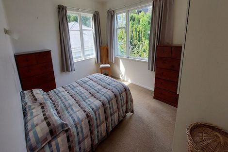 Photo of property in 38 Northland Road, Northland, Wellington, 6012