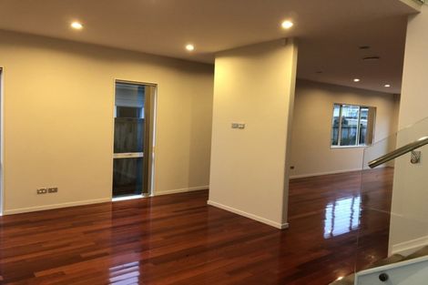 Photo of property in 76 Castlederg Drive, Flat Bush, Auckland, 2019