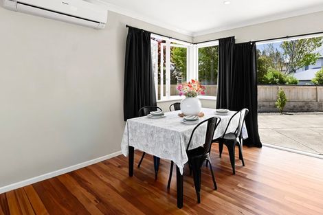 Photo of property in 56 Southsea Crescent, Silverdale, Hamilton, 3216