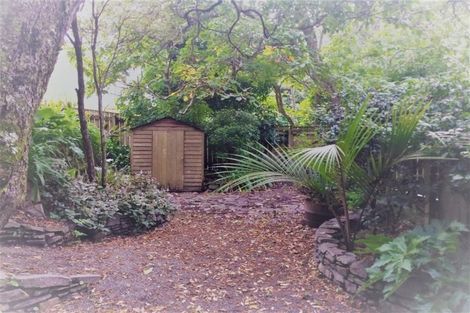 Photo of property in 6 Mahoe Street, Eastbourne, Lower Hutt, 5013