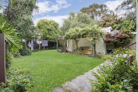 Photo of property in 19 Renton Road, Mount Albert, Auckland, 1025