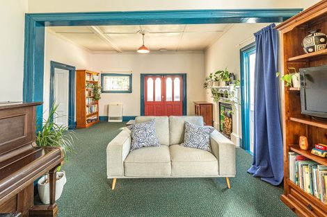 Photo of property in 27 Niblett Street, Whanganui, 4500