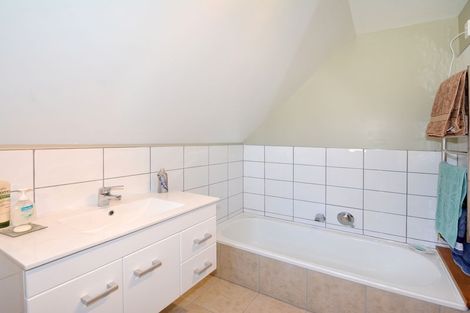 Photo of property in 209 Larnach Road, Waverley, Dunedin, 9013