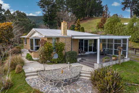 Photo of property in 16 Dunedin Street, Milburn, Milton, 9291