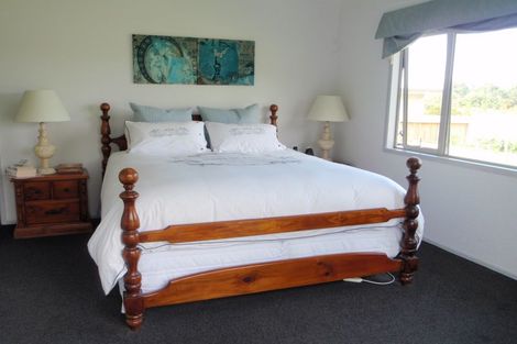 Photo of property in 84 Hindmarsh Drive, Rangatira Park, Taupo, 3330