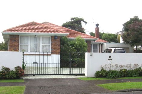 Photo of property in 17 Browns Avenue, Pakuranga, Auckland, 2010
