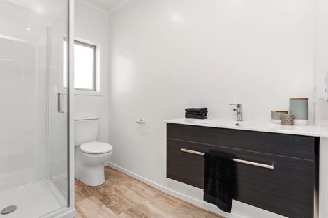 Photo of property in 15/17 Waerenga Road, Otaki, 5512