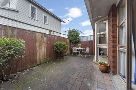 Photo of property in 1/128 Albert Street, Terrace End, Palmerston North, 4410