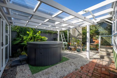 Photo of property in 100 Point Road, Monaco, Nelson, 7011