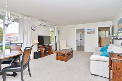 Photo of property in 1/43 Blair Avenue, Papanui, Christchurch, 8053