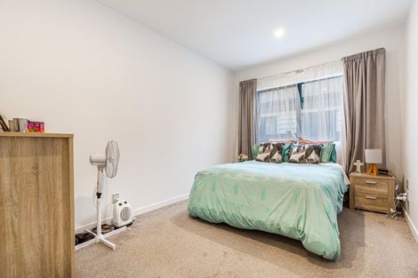 Photo of property in 79 Nobilo Road, Kumeu, 0810
