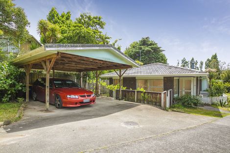 Photo of property in 1/18 Kashmir Road, Glen Eden, Auckland, 0602