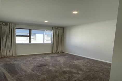 Photo of property in 10 Lucern Lane, Petone, Lower Hutt, 5012