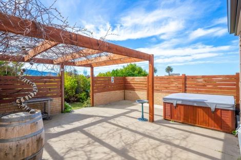 Photo of property in 28 Edgewater Place, Rarangi, Blenheim, 7273