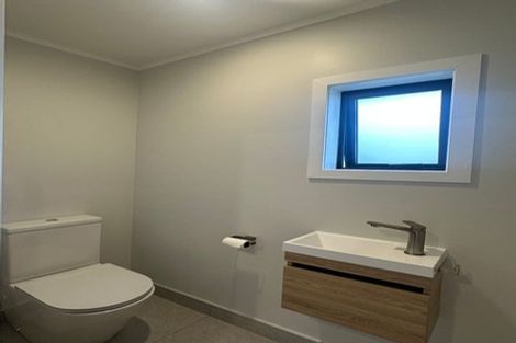 Photo of property in 7 Hammond Avenue, Hatfields Beach, Orewa, 0931