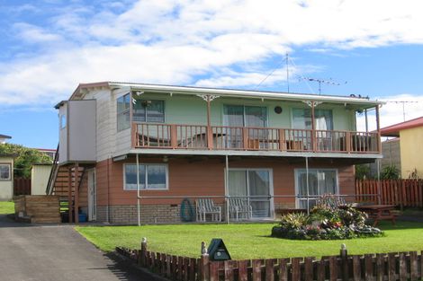 Photo of property in 4 Windward Terrace, Snells Beach, 0920