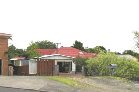 Photo of property in 22 Trinidad Road, Sunnynook, Auckland, 0620