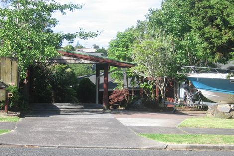 Photo of property in 19 Kitewao Street, Northcote, Auckland, 0627