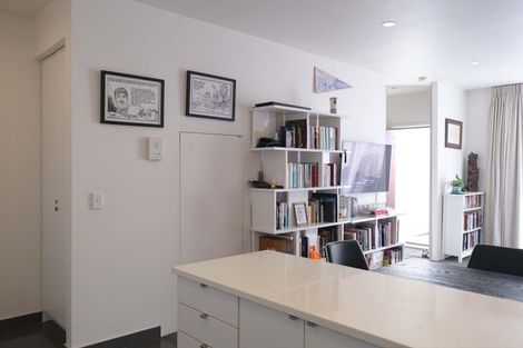 Photo of property in Henry Walton Flats, 8/2 Upper Queen Street, Auckland Central, Auckland, 1010