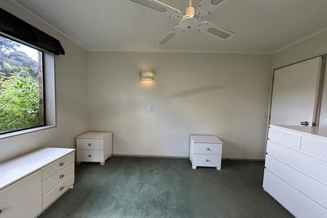 Photo of property in 70 Jack Paterson Road, Opaheke, Papakura, 2584