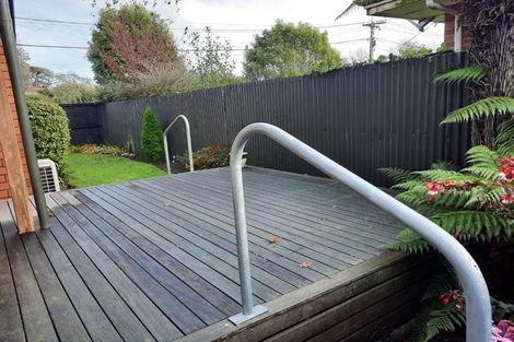 Photo of property in 2 Barrington Street, Somerfield, Christchurch, 8024