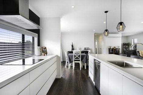 Photo of property in 15 Maple Grove, Solway, Masterton, 5810