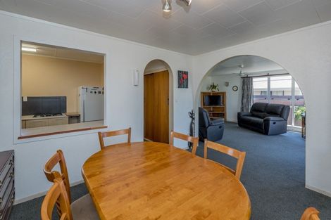 Photo of property in 58 Strathmore Avenue, Levin, 5510