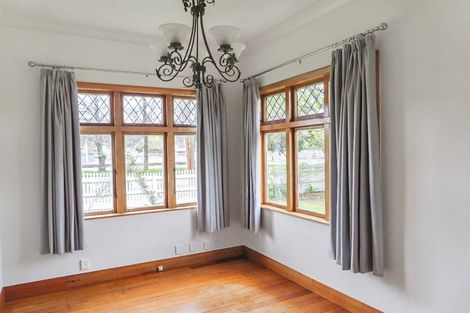 Photo of property in 30 Granville Street, Silverstream, Upper Hutt, 5019