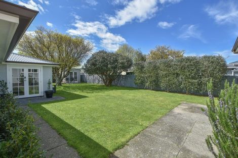 Photo of property in 69 Nelson Crescent, Carterton, 5713
