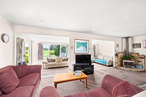 Photo of property in 44 Brookvale Lane, Taupaki, Henderson, 0782