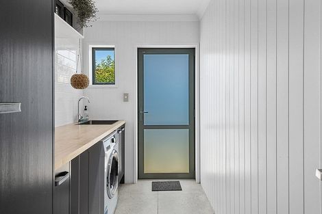 Photo of property in 47 Inverness Drive, Pyes Pa, Tauranga, 3112