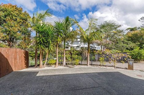 Photo of property in 27 The Avenue, Albany, Auckland, 0632