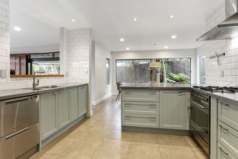 Photo of property in 2/305 Lake Road, Hauraki, Auckland, 0622