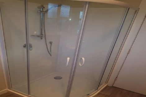 Photo of property in 3/34 Heretaunga Square, Silverstream, Upper Hutt, 5019