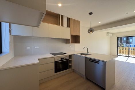 Photo of property in 342b Ormiston Road, Flat Bush, Auckland, 2019