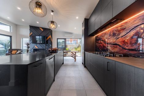 Photo of property in 8 Whio Place, Waikanae, 5036