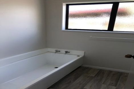 Photo of property in 60b Bandon Street, Frankton, Hamilton, 3204