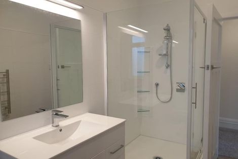 Photo of property in 111 Grant Road, Thorndon, Wellington, 6011