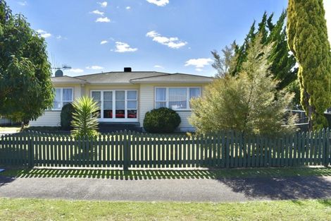 Photo of property in 5 Ross Street, Levin, 5510