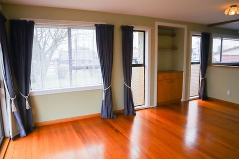 Photo of property in 1 Woodend Road, Woodend, 7610