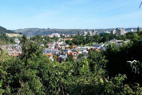 Photo of property in 129 Queen Street, North Dunedin, Dunedin, 9016