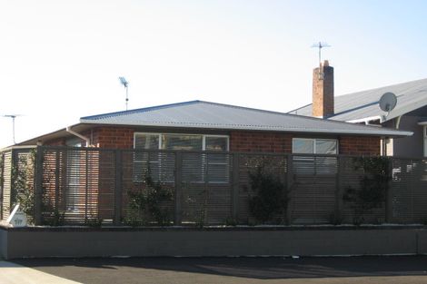 Photo of property in 1/237 Courtenay Street, Strandon, New Plymouth, 4312