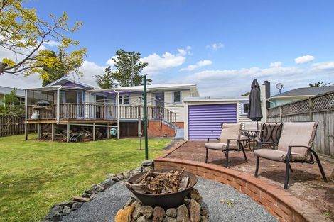 Photo of property in 15 Butler Place, Te Kamo, Whangarei, 0112