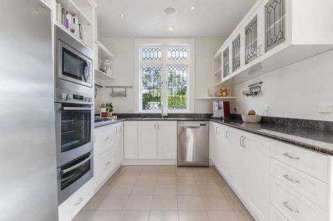 Photo of property in 7 Bella Vista Road, Herne Bay, Auckland, 1011