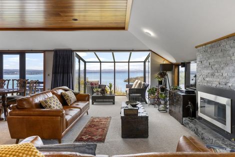 Photo of property in 39 Wakeman Road, Acacia Bay, Taupo, 3330