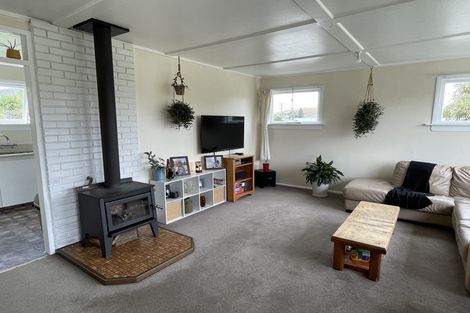 Photo of property in 4 George Street, Clinton, 9534