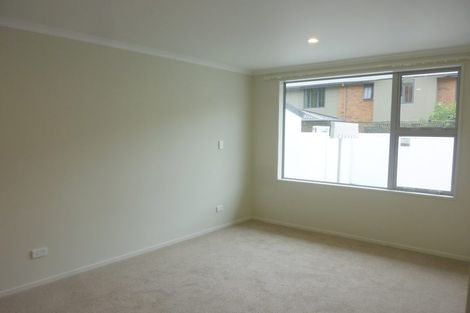 Photo of property in 2/33 Darvel Street, Riccarton, Christchurch, 8011
