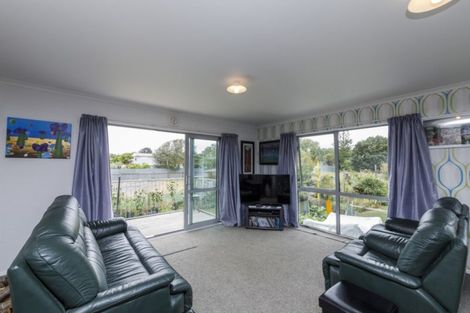 Photo of property in 33 Lower High Street, Marton, 4710